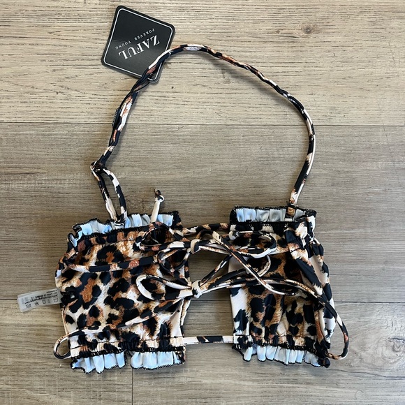 Zaful Leopard Print Bikini Top - Picture 2 of 4
